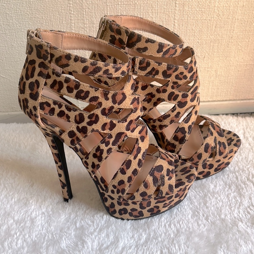 Cathy Jean Heels
